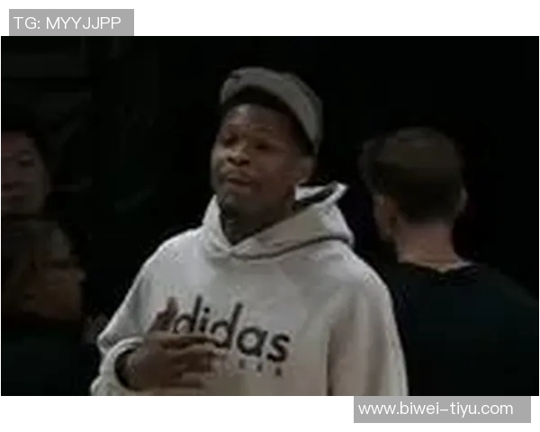 华子惊呼犯规引热议观看回放后坦言自己错了真香感叹不断 华子惊呼犯规引热议观看回放后坦言自己错了真香感叹不断