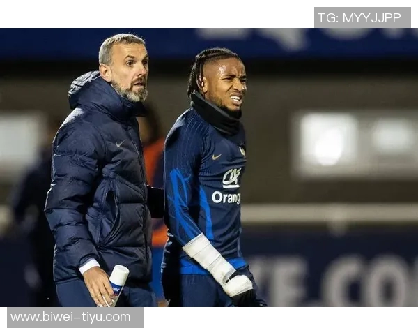 恩昆库在米兰闪耀表现感动德尚重返法国队时隔319天再获征召 恩昆库在米兰闪耀表现感动德尚重返法国队时隔319天再获征召